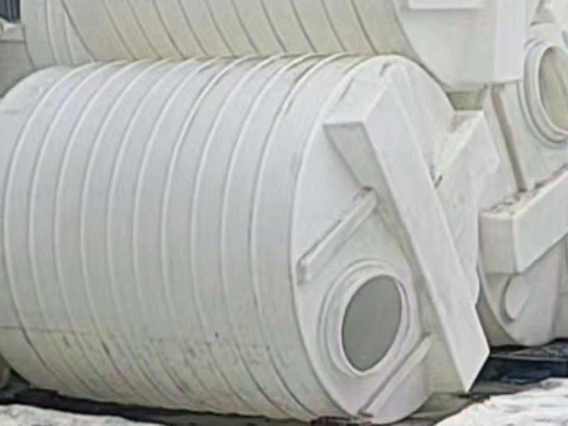 20噸（dūn）儲水桶